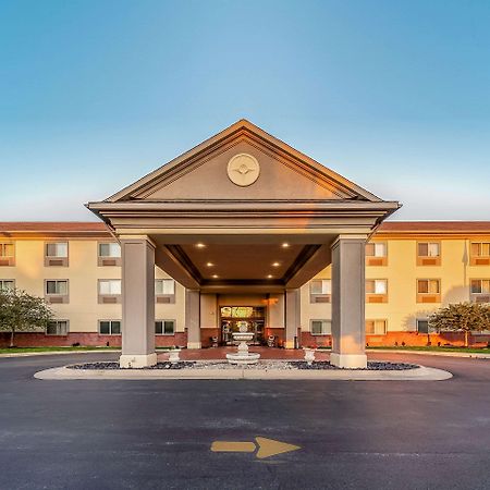 Quality Inn & Suites Hannibal Exterior foto
