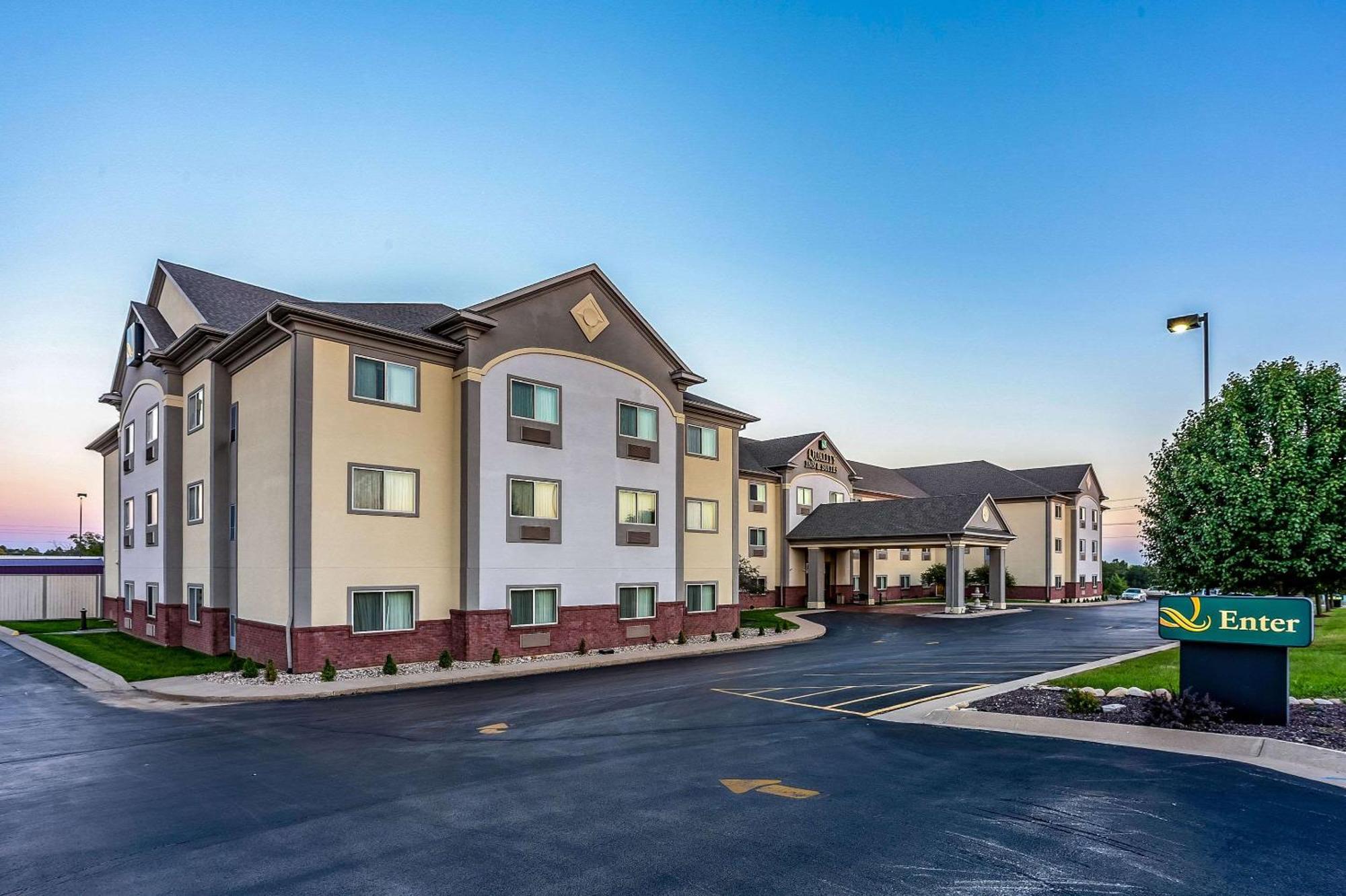 Quality Inn & Suites Hannibal Exterior foto