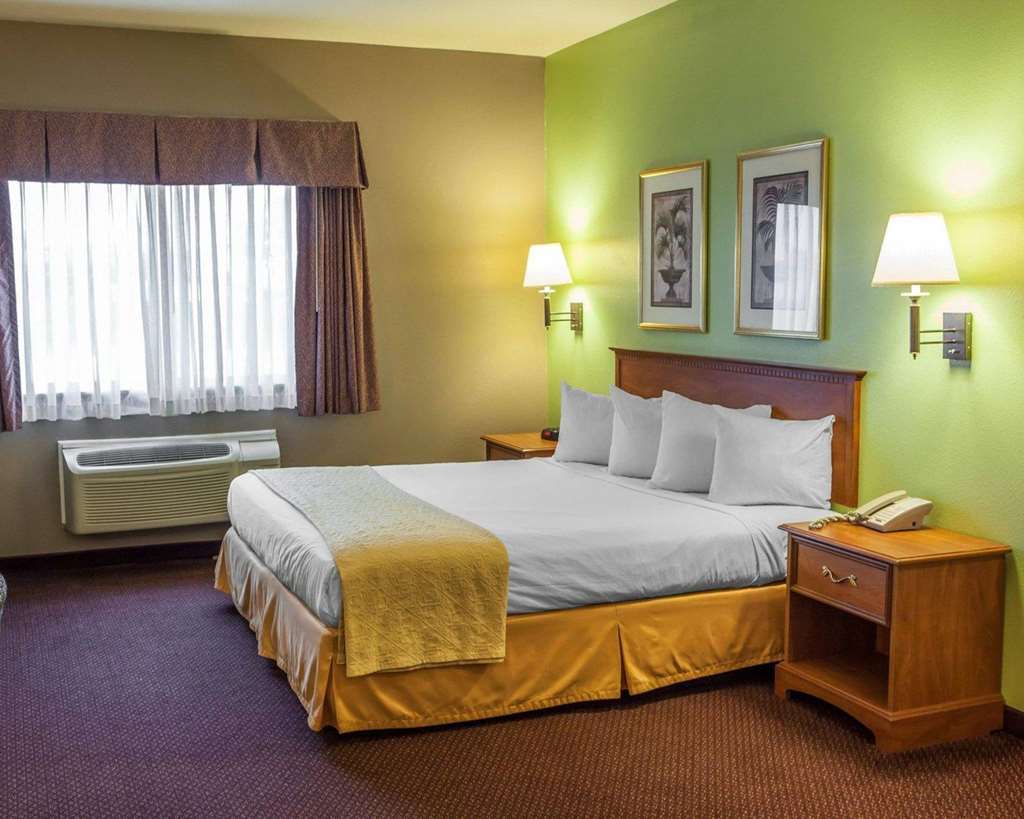 Quality Inn & Suites Hannibal Cameră foto