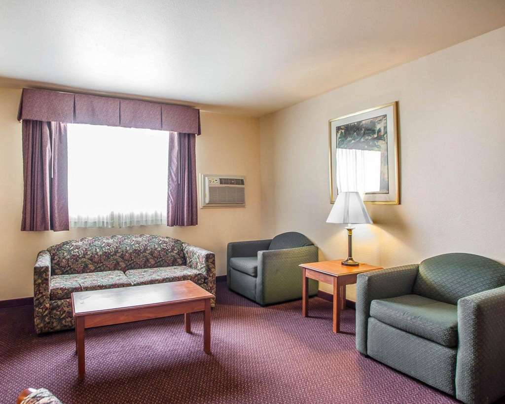 Quality Inn & Suites Hannibal Cameră foto