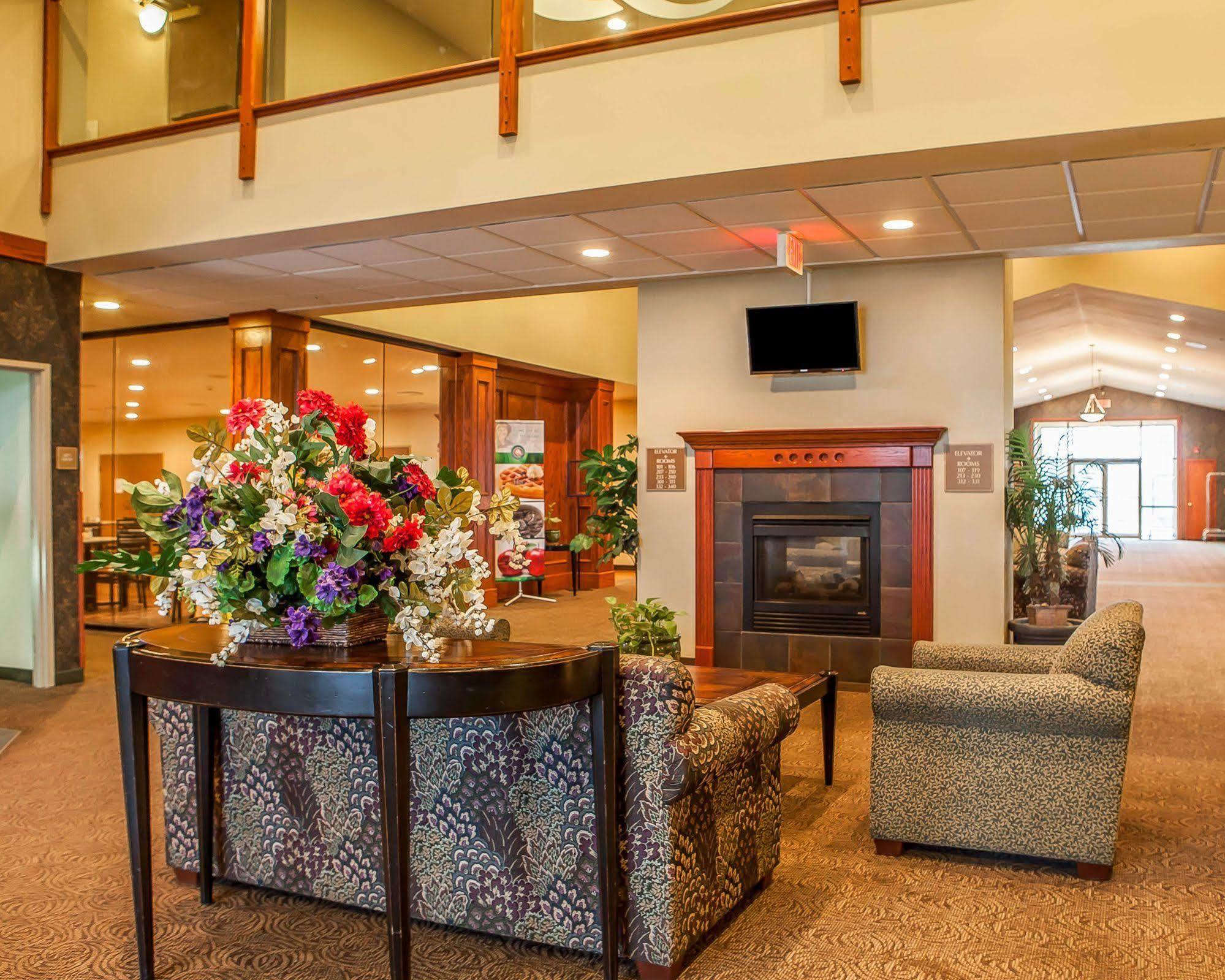 Quality Inn & Suites Hannibal Exterior foto